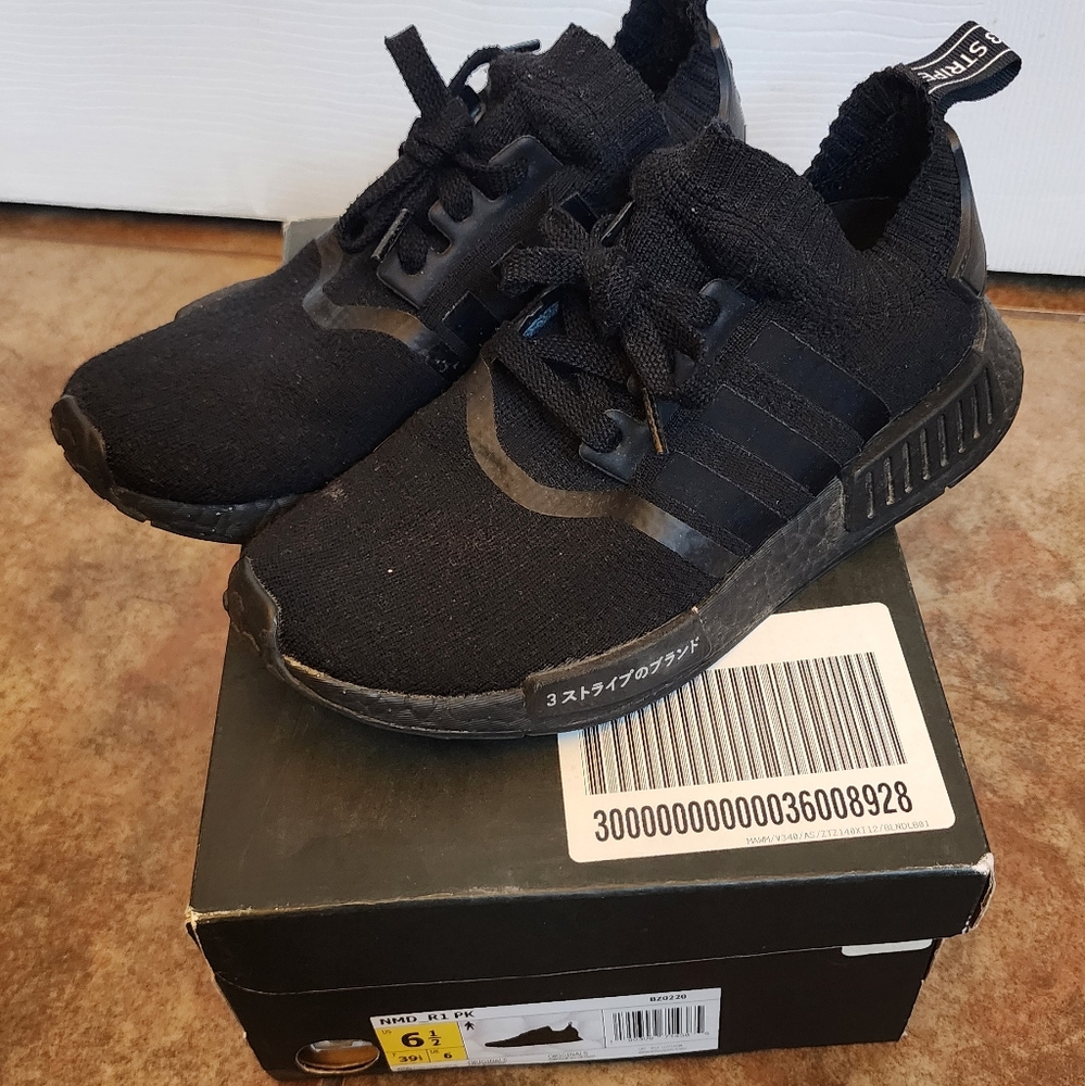 NMD r1 pk japanese triple black